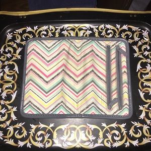 Chevron Foldable Thirty One Wallet