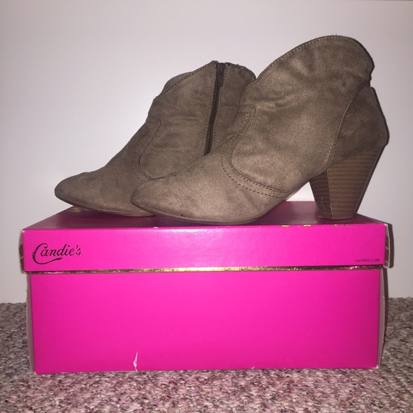 💖MUST GO💖 Candies Ankle Booties