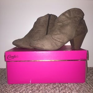 💖MUST GO💖 Candies Ankle Booties