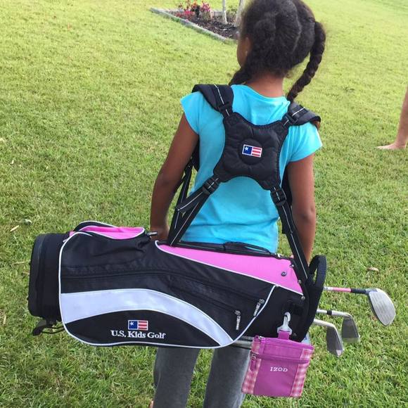 Meet your Posher, Deb. Refilling closet daily - Picture 2 of 3