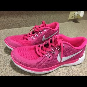 Nike pink Barefoot ride 5.0 Running Shoes