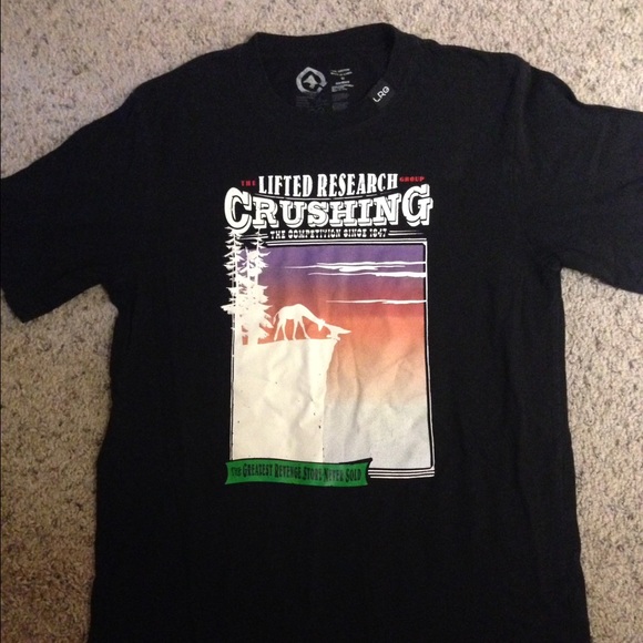 Men's LRG shirt