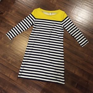 Old Navy 3/4 Sleeve Striped Dress