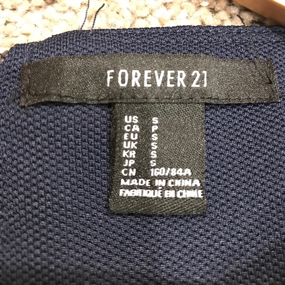 Forever 21 Peplum Top - Picture 2 of 3