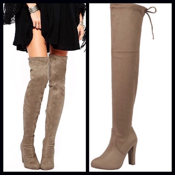 2 HOUR SALE‼️Over the Knee Boots - Picture 3 of 4