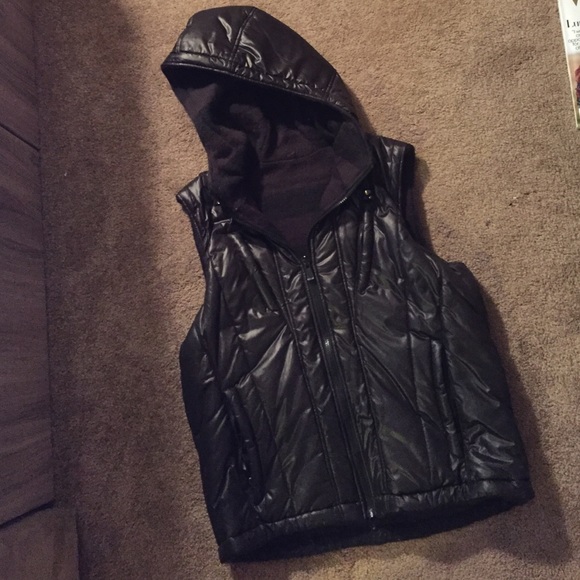 Calvin Klein reversible puffer vest