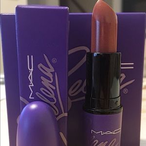 MAC Selena amor prohibido bundle