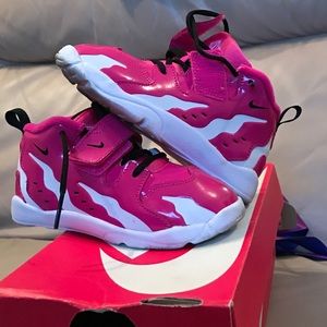 Nike DT MAX '96 (Vivid Pink / black-white)