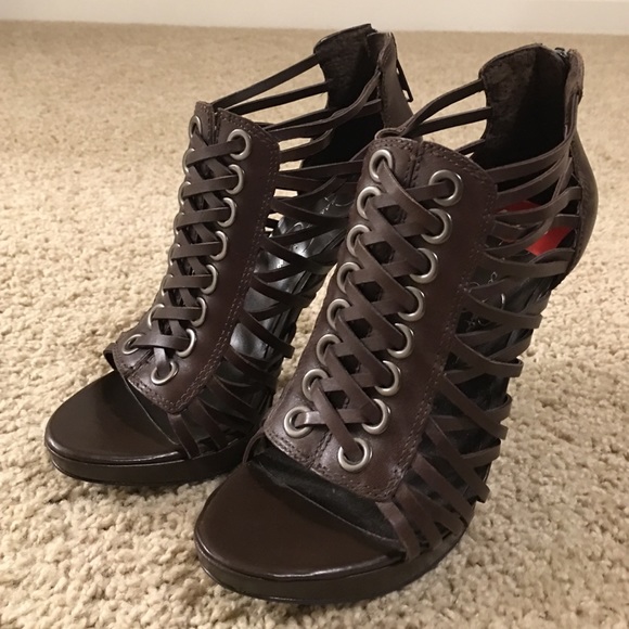 Jessica Simpson lace up pumps
