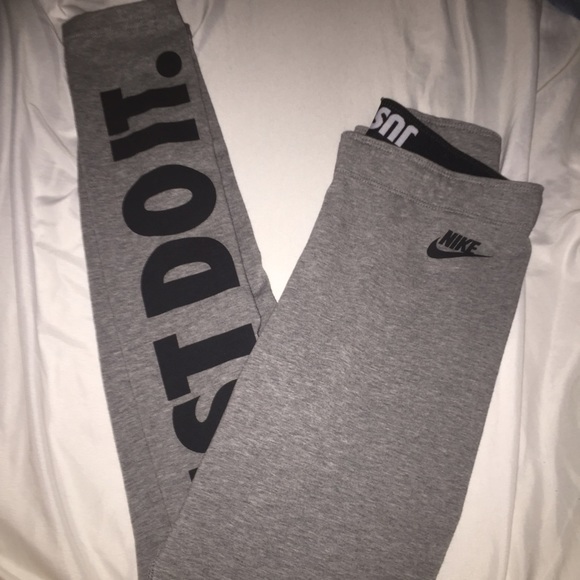 Nike leggings
