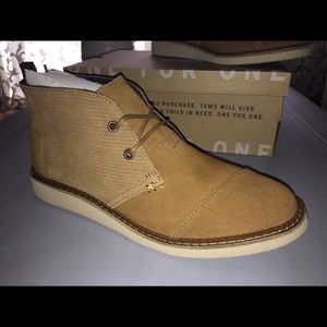Toms chukka shoes 10