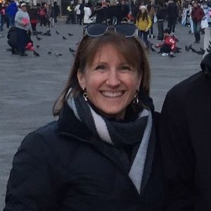 Meet your Posher, Jennifer