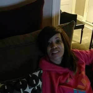 Meet your Posher, Kimberly