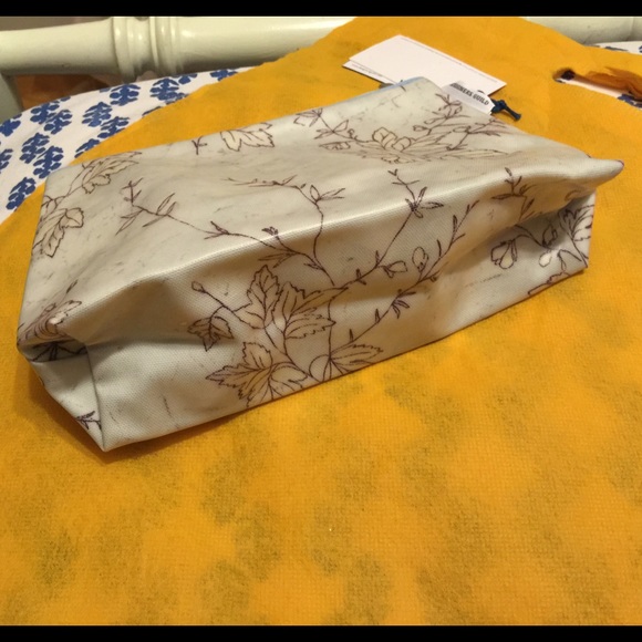Designers Guild Bag View 4
