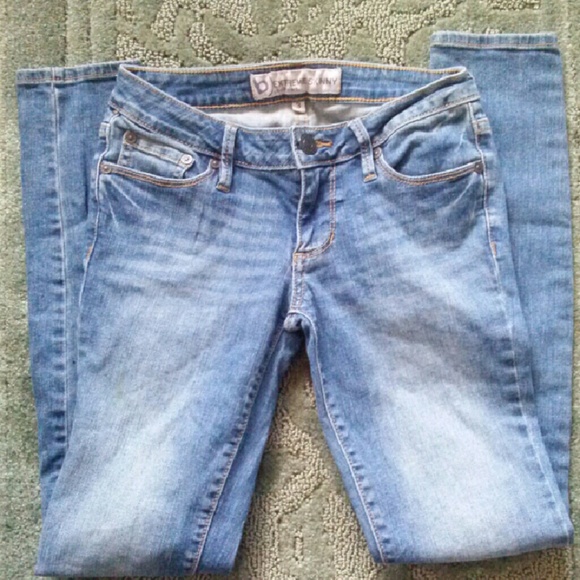 ❌SOLD❌ Bullhead Extreme Skinny Jeans