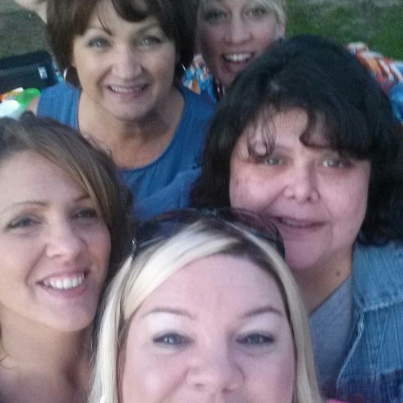 Meet your Posher, Robin - Picture 1 of 1