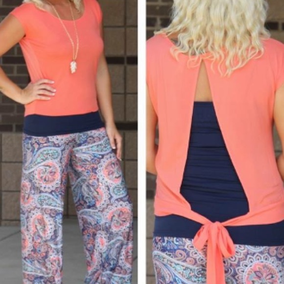 Coral tie back top - Picture 2 of 2