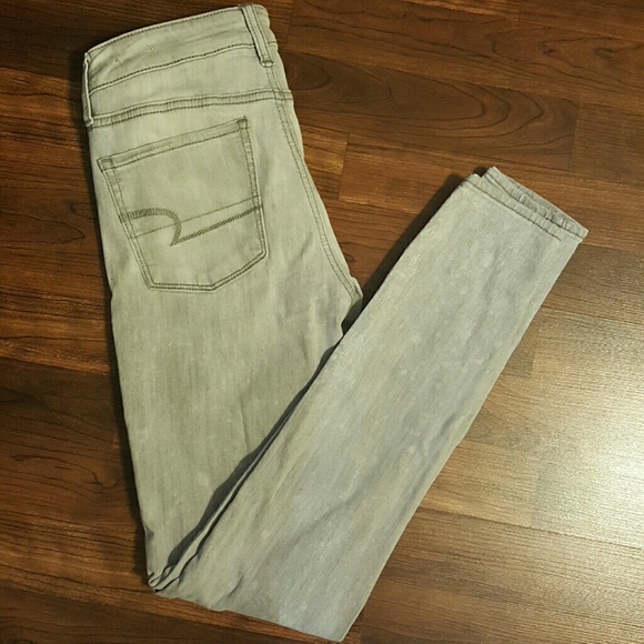 Gray Hi-Rise Jeggings