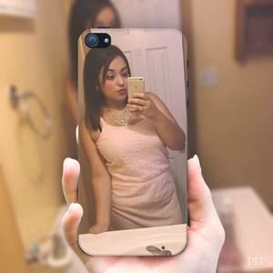 Meet your Posher, Estefania