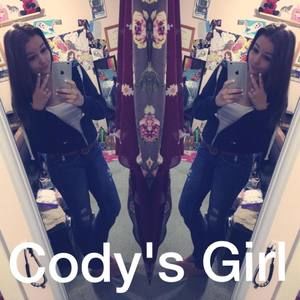 Meet your Posher, Cassie