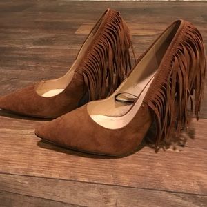 Fringe pointy toe heels