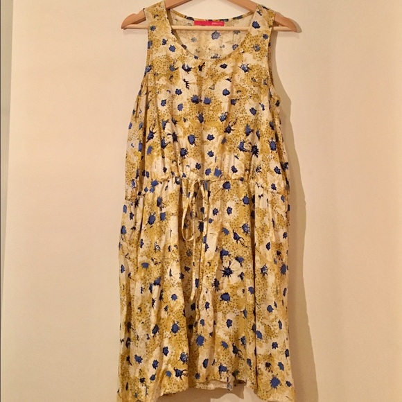 Adorable Yellow Floral Sundress