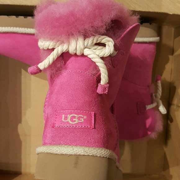 Ugg "Selene" SIZE 11