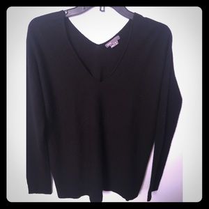 Vince V-Neck Cashmere Sweater