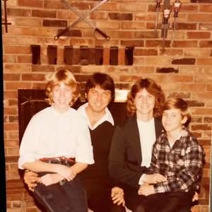 Meet your Posher, Tom