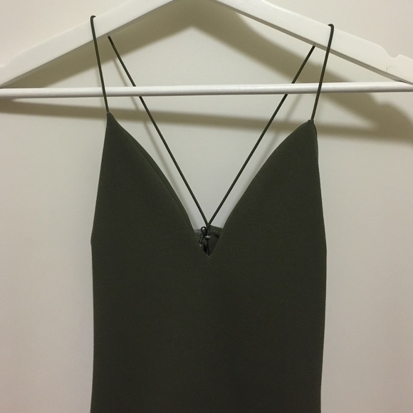 🆕strapped Bodycon Dress - Picture 4 of 4