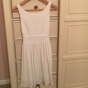 White lace dress