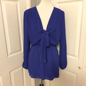 Blue Long Sleeve Arm Cutout Romper. Size L