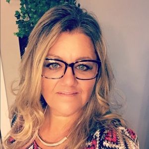 Meet your Posher, Jolene