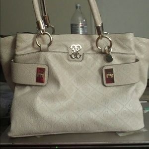 NWOT GUESS * QUATTRO* TOTE  SALE +