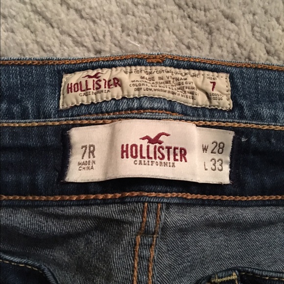 Hollister Jean Bundle - Picture 3 of 4