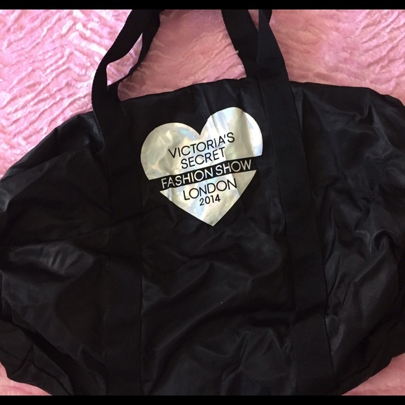💖Victoria's Secret fashion show bag💖soft BLACk💙