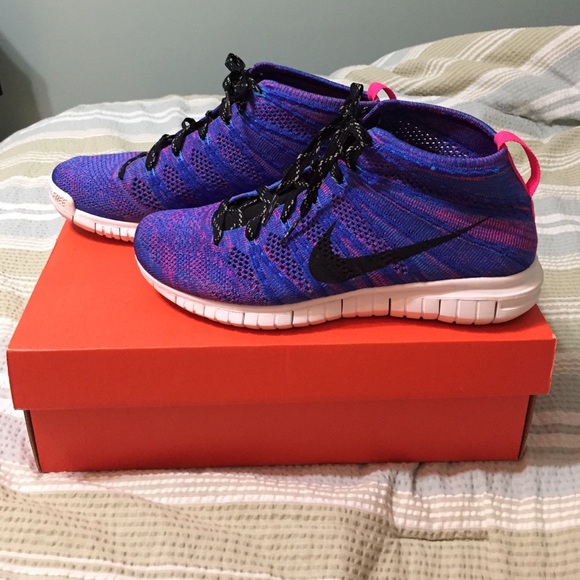 Women's Nike Flyknit Chukkas