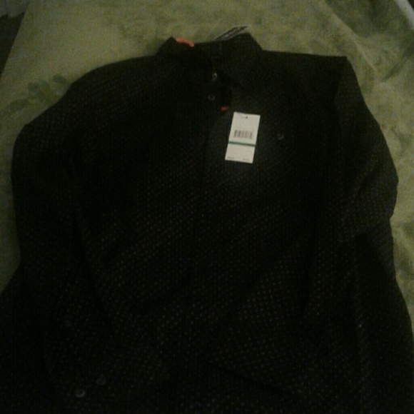 Men's long sleeve dress shirt
