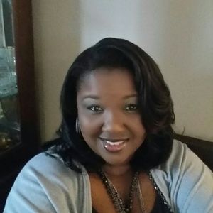 Meet your Posher, Latoya