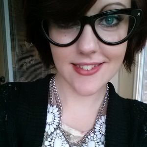 Meet your Posher, Cassie