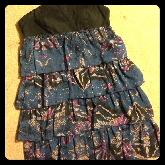 Guess strapless dress NWT