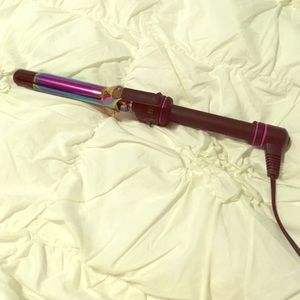Hot Tools curling iron!