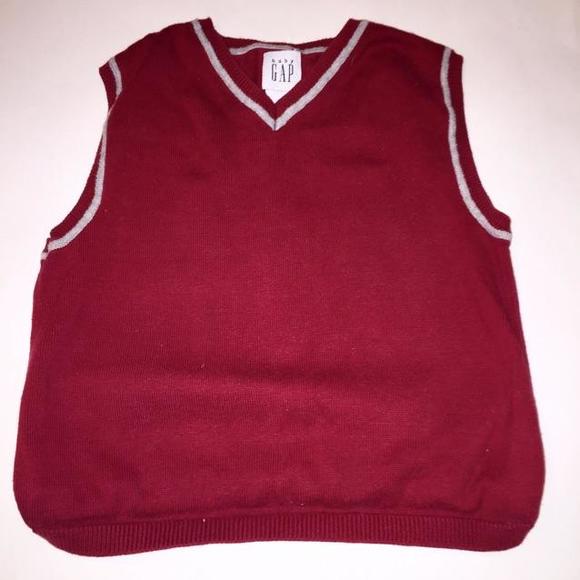 SOLD IN BUNDLE Gap Sweater Vest