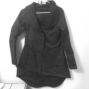 Lululemon rain coat