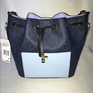 Michael Kors Bucket Bag.