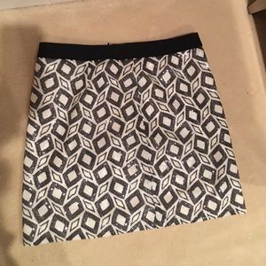 Banana Republic black and white sequins skirt