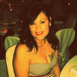 Meet your Posher, Dalia