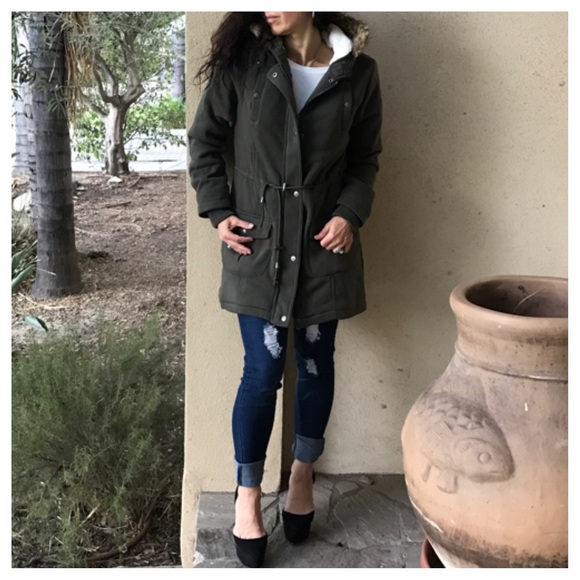 Hooded utility jacket LAST ONE SALE - Picture 3 of 4