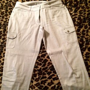 Women's cargo capris~