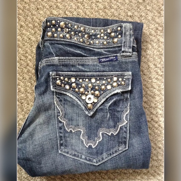 Miss Me embellished rhinestone bootcut jeans Sz28